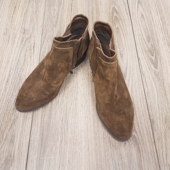 NWT Karl Lagerfeld Brown Suede booties sz. 9.5 - Picture 6 of 6